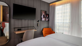 Radisson-RED-Berlin-Standard Twin